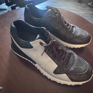 Louis Vuitton Black and White Athletic Shoes